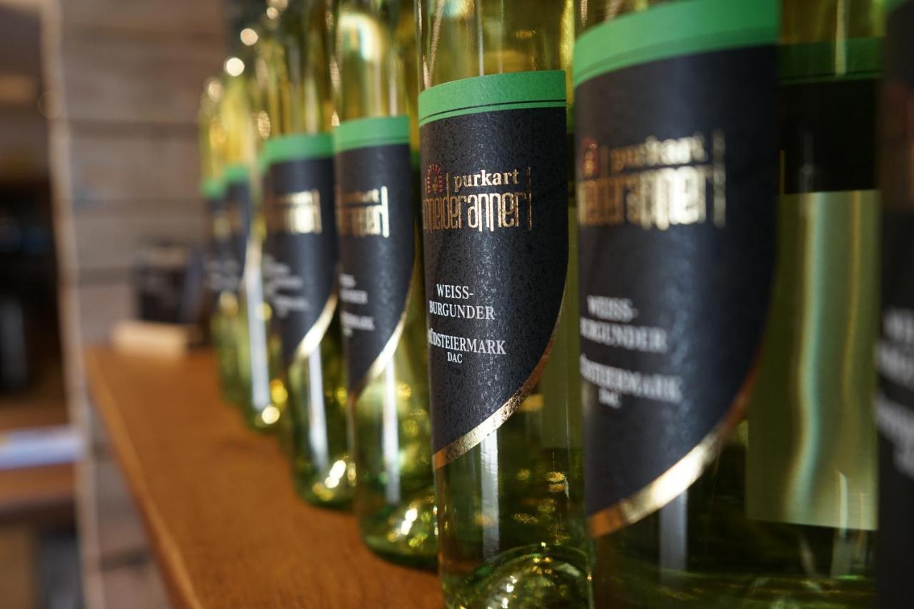 Weingut Buschenschank Schneiderannerl Gleinstätten Exterior foto